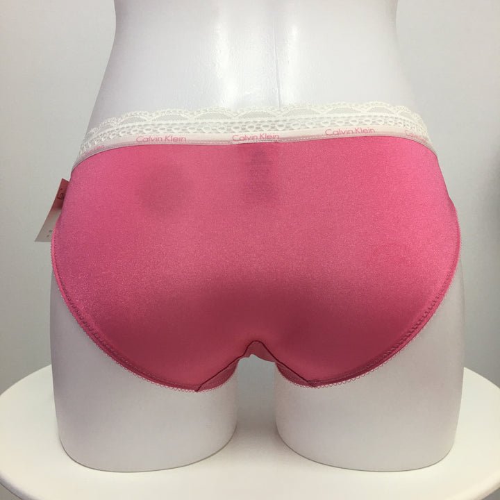 Calvin Klein Hipster - Size Small
