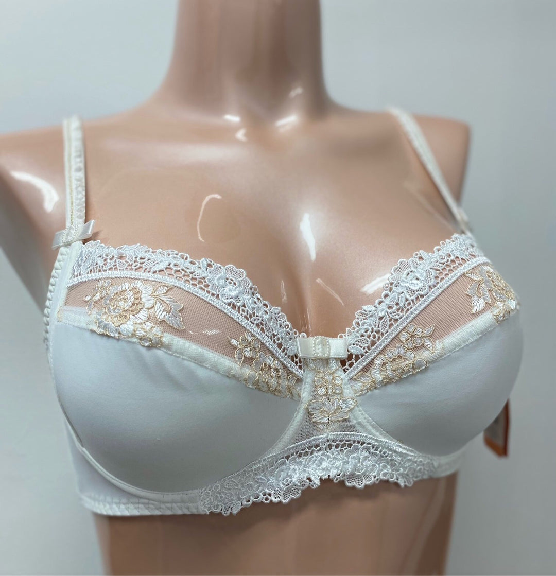 "Final Sale" Kris ‘Bride’ Underwire Balcony Bra - Size D 32