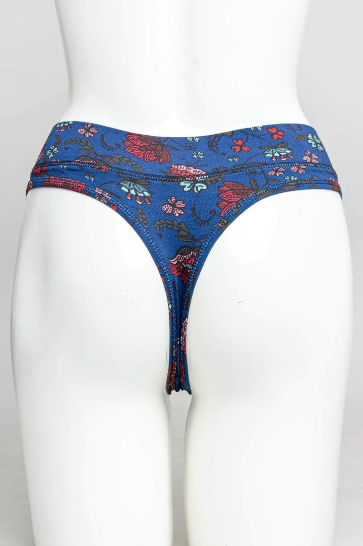 Blue Sky Bamboo La Thong - Folklore