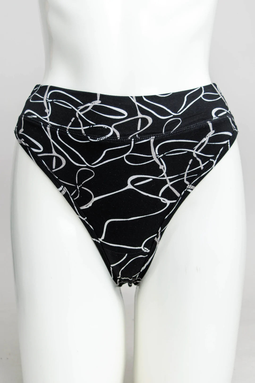 Blue Sky - Bamboo La Thong