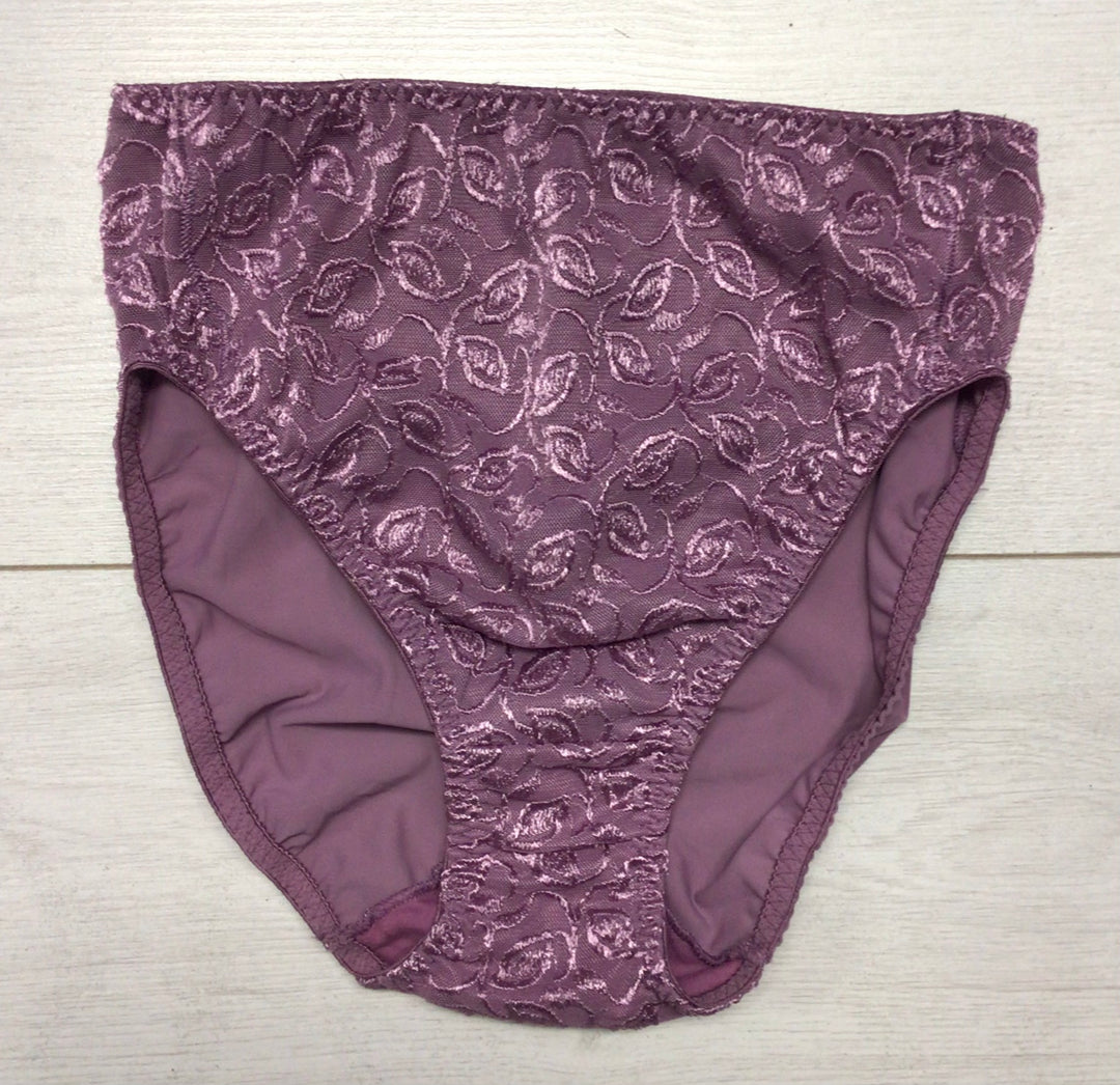 Olga Vintage Hi-Cut Brief - Size Medium