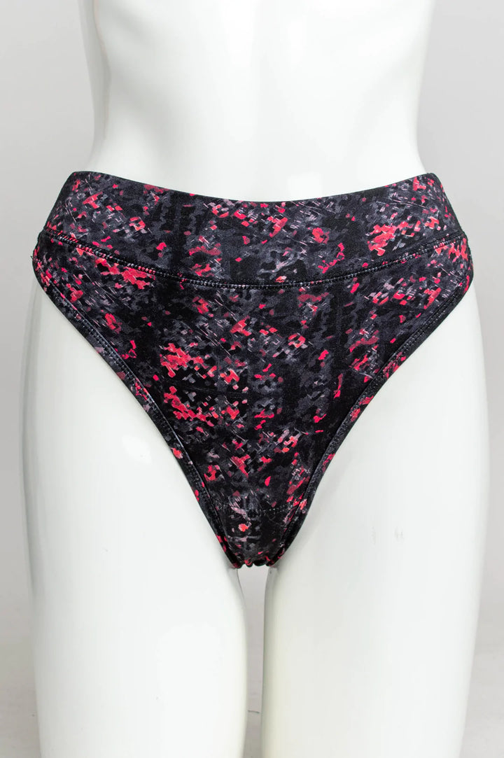 Blue Sky - Bamboo La Thong - Cherry Jam