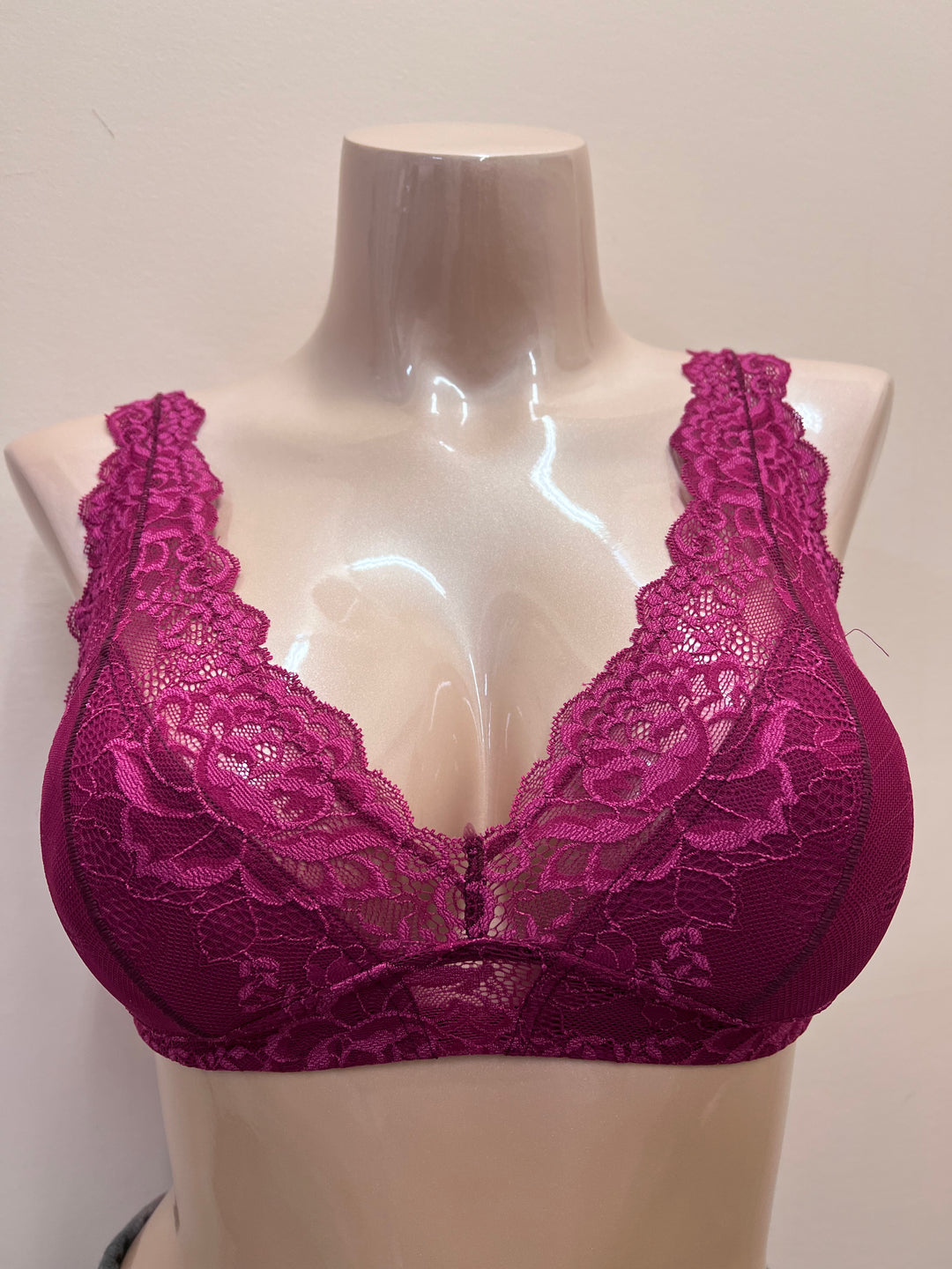 Greta Padded Lace Bralette - Size 34