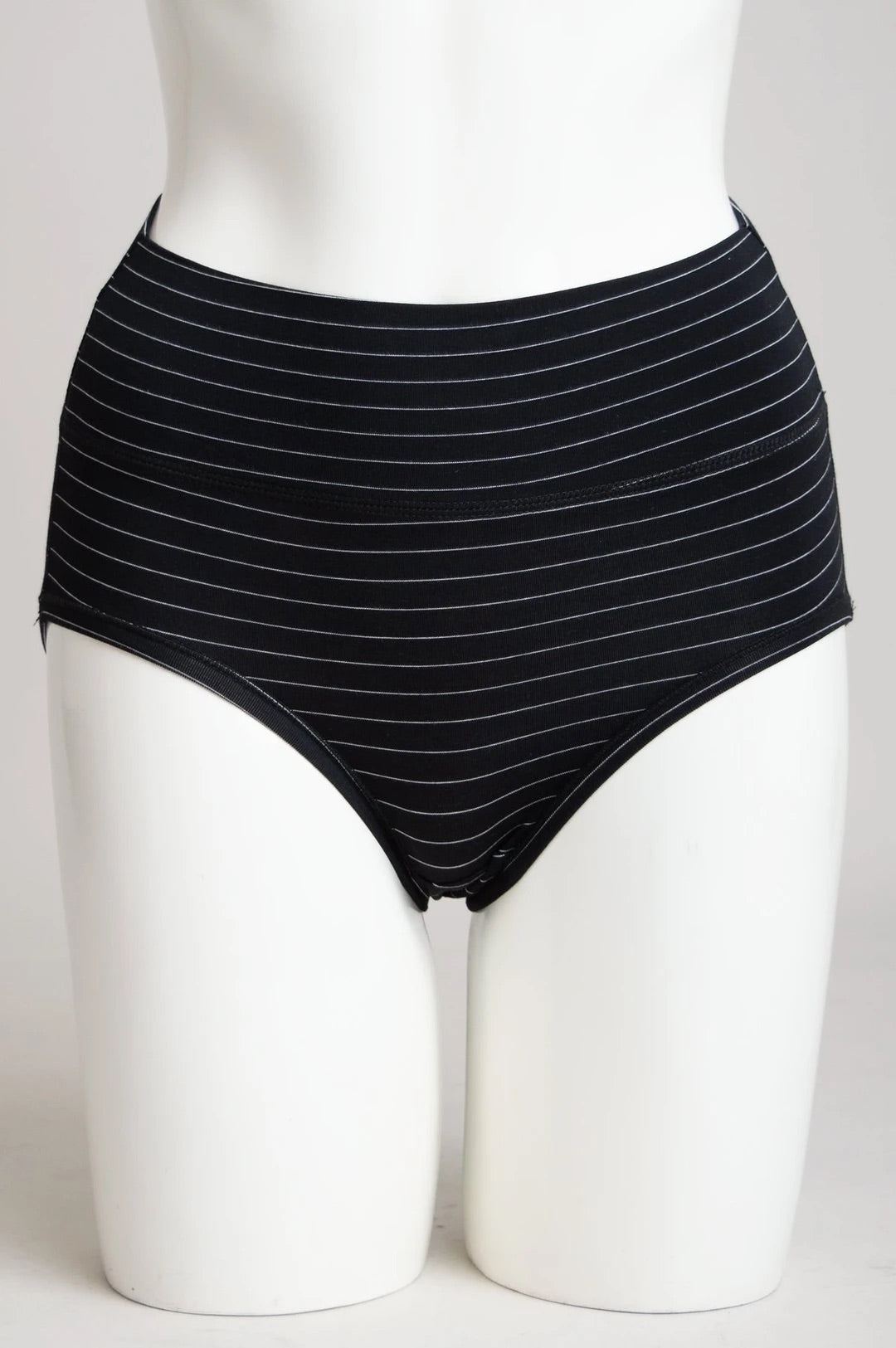 La Gaunche Bamboo / Modal Brief