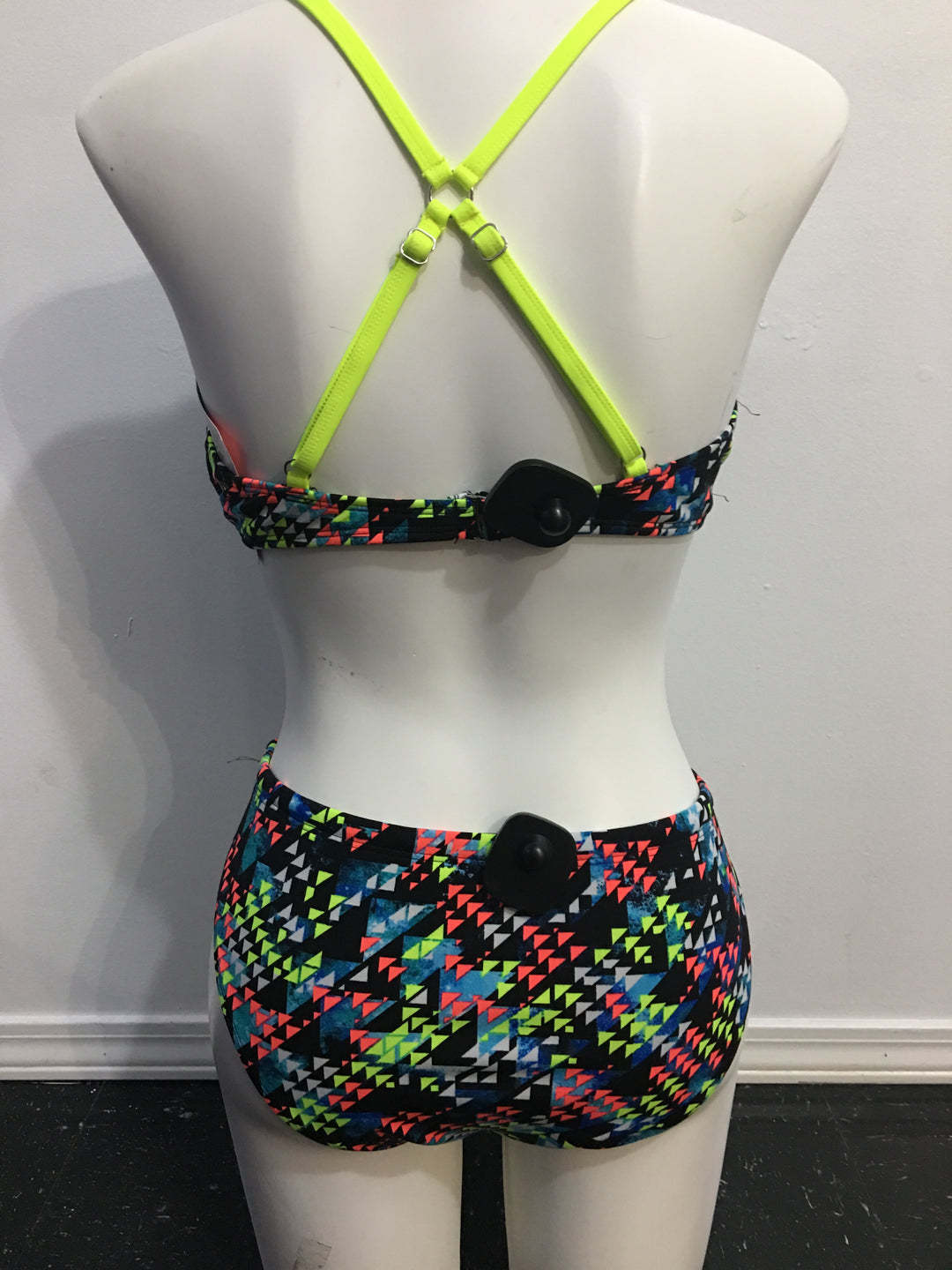 TYR Xenon Bikini Set - Size 8