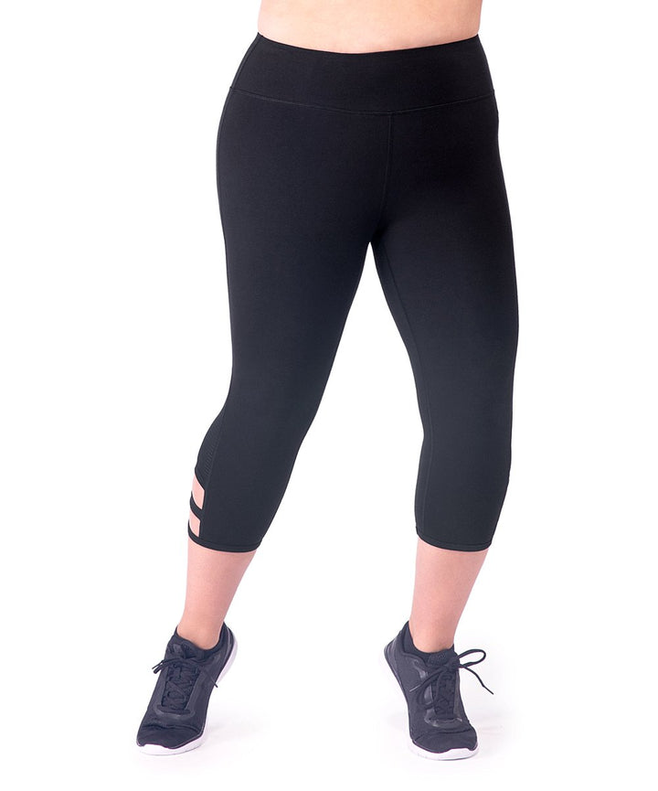 Carmen Cutout Capri Leggings - Size 18 / 20